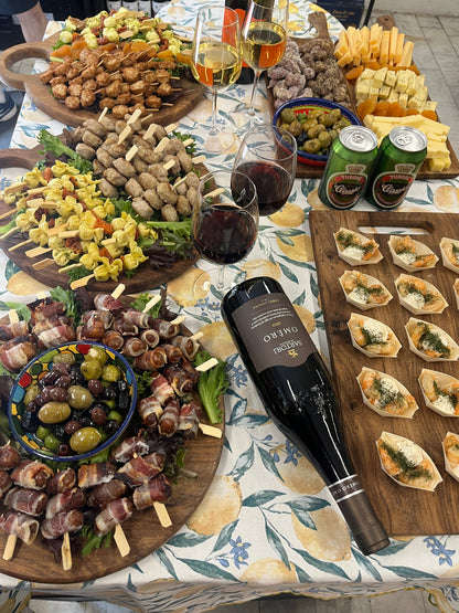 STUDENTER & HAVEFEST TAPAS  - MIn. 10 Personer